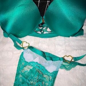 Victoria's Secret Teal Lace Bra Set